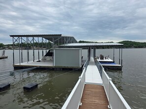 Marina - Rare level lot with boat launch on site. Wood burning fireplace. Dog friendly. (Sunrise Beach)