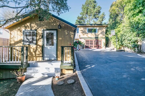 Mystic Wave: Walk To Carmel by the Sea