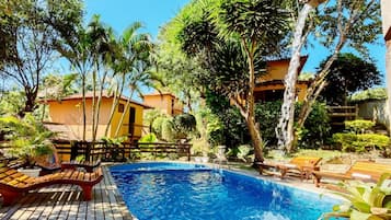 Outdoor pool, sun loungers