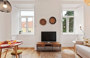 Fernseher