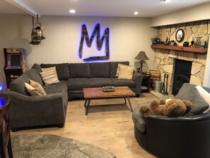 Smart TV, fireplace, video games