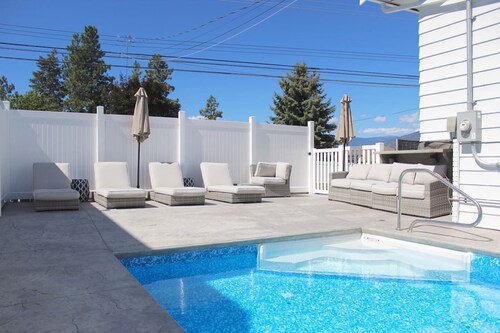 Basement Suite with Shared Pool