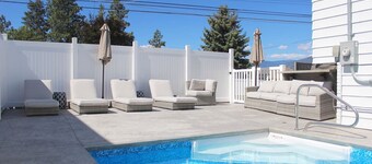 Basement Suite with Shared Pool