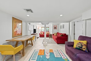 スマートテレビ、書庫