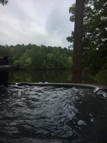 4-6 person hot tub with amazing view and mounted Tv