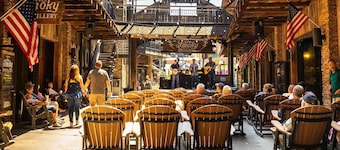 Big Lodge* River Access * 11 beds *Sleeps 22*