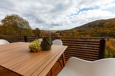 Cozy fire magic with sauna and fireplace at the edge of the forest - pets welcome!