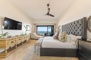 3 soverom, safe på rommet, strykejern/-brett og wi-fi