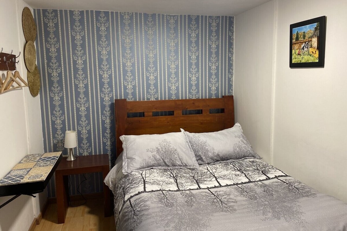 WiFi (free), individually decorated, individually furnished, bed sheets