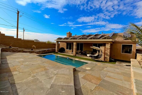 Outdoor pool, a heated pool