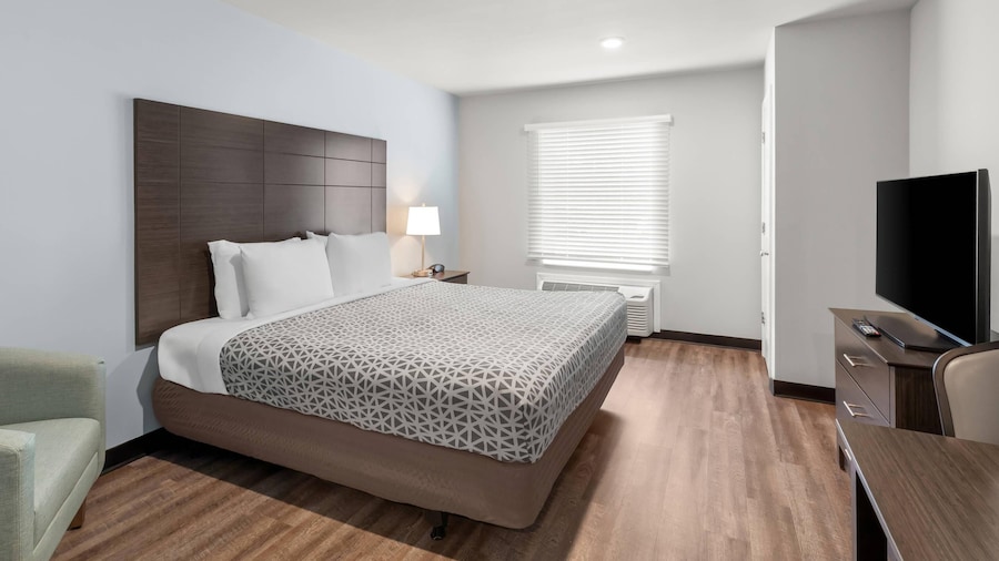 WoodSpring Suites Atlanta Airport