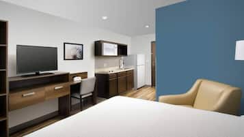 Iron/ironing board, free WiFi, bed sheets