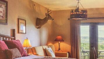 1 bedroom, in-room safe, WiFi, bed sheets