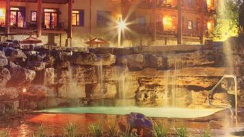 Indoor pool, outdoor pool