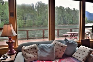 Interior - `Cowlitz River Cabin` | Riverside, Yard, AC, EV (Packwood)