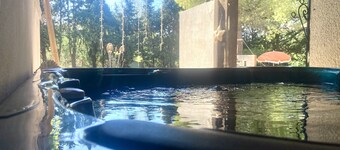 Villa 110m2 Jacuzzi, 7 Couchages, 3 Chambres,  jardin clos 2500M2