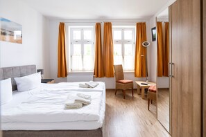 Unclassified image, 2 of 18, button