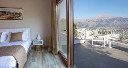 Luxury privacy in Cretan countyside