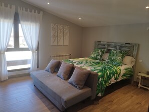 6 bedrooms, iron/ironing board, free WiFi, bed sheets - My favorite place (Torrejón del Rey)