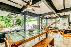 Outdoor dining - Beautiful home w/ private pool, outdoor dining w/ private grill, & accessibility (Playa Carrillo)