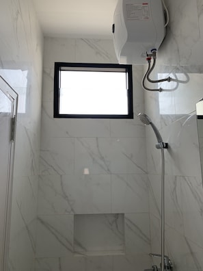 Shower, towels