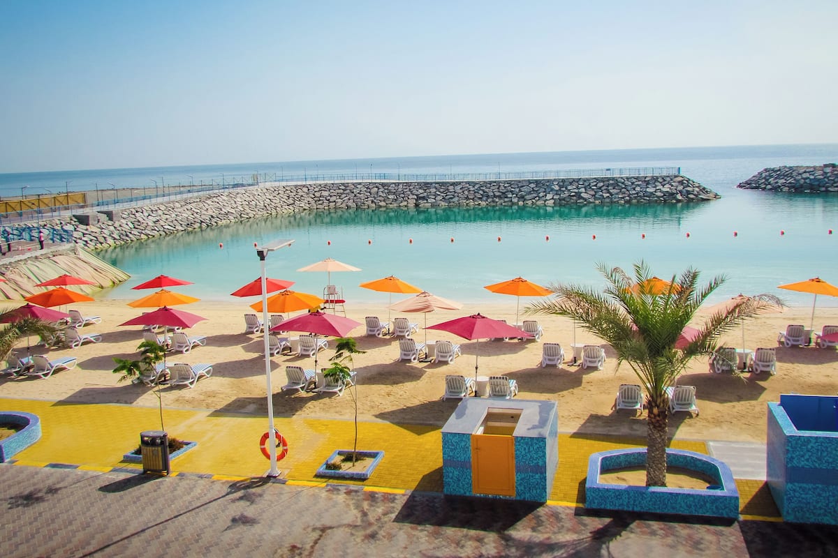 Minibar, coffres-forts dans les chambres, rideaux occultants