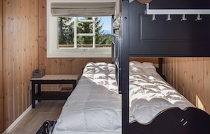 2 bedrooms, free WiFi
