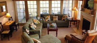 Minutes from Bethany Beach, sleeps 14, pools, golf, tennis beach shuttle & more