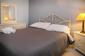 3 chambres, Wi-Fi gratuit, draps fournis