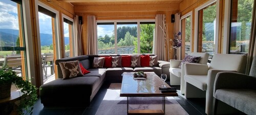 Wellness chalet Bell a Mur with outdoor sauna & view of the Kreischberg ski area