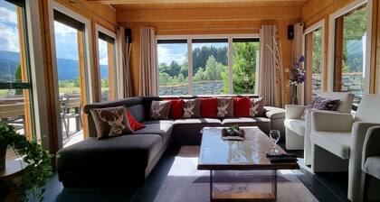 Wellness chalet Bell a Mur with outdoor sauna & view of the Kreischberg ski area