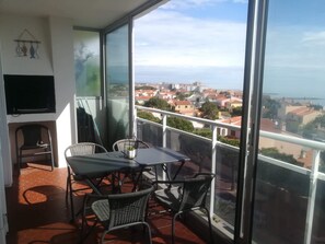 Outdoor dining - Magnifique T3 vue MER, Port de St Cyprien plage (Saint-Cyprien)