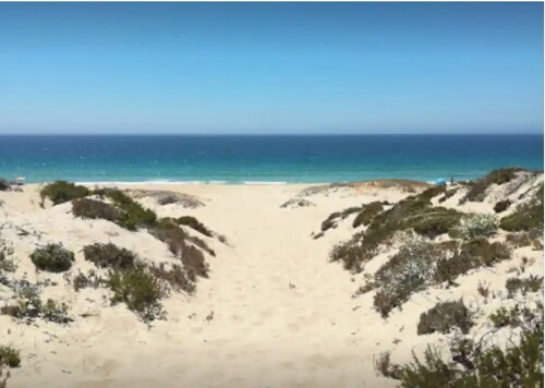 Beautiful 3 bedroom Villa in Torre Comporta 20 min walk from the beach.