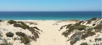 Beautiful 3 bedroom Villa in Torre Comporta 20 min walk from the beach.