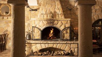 Breakfast, lunch served; local and international cuisine, garden views