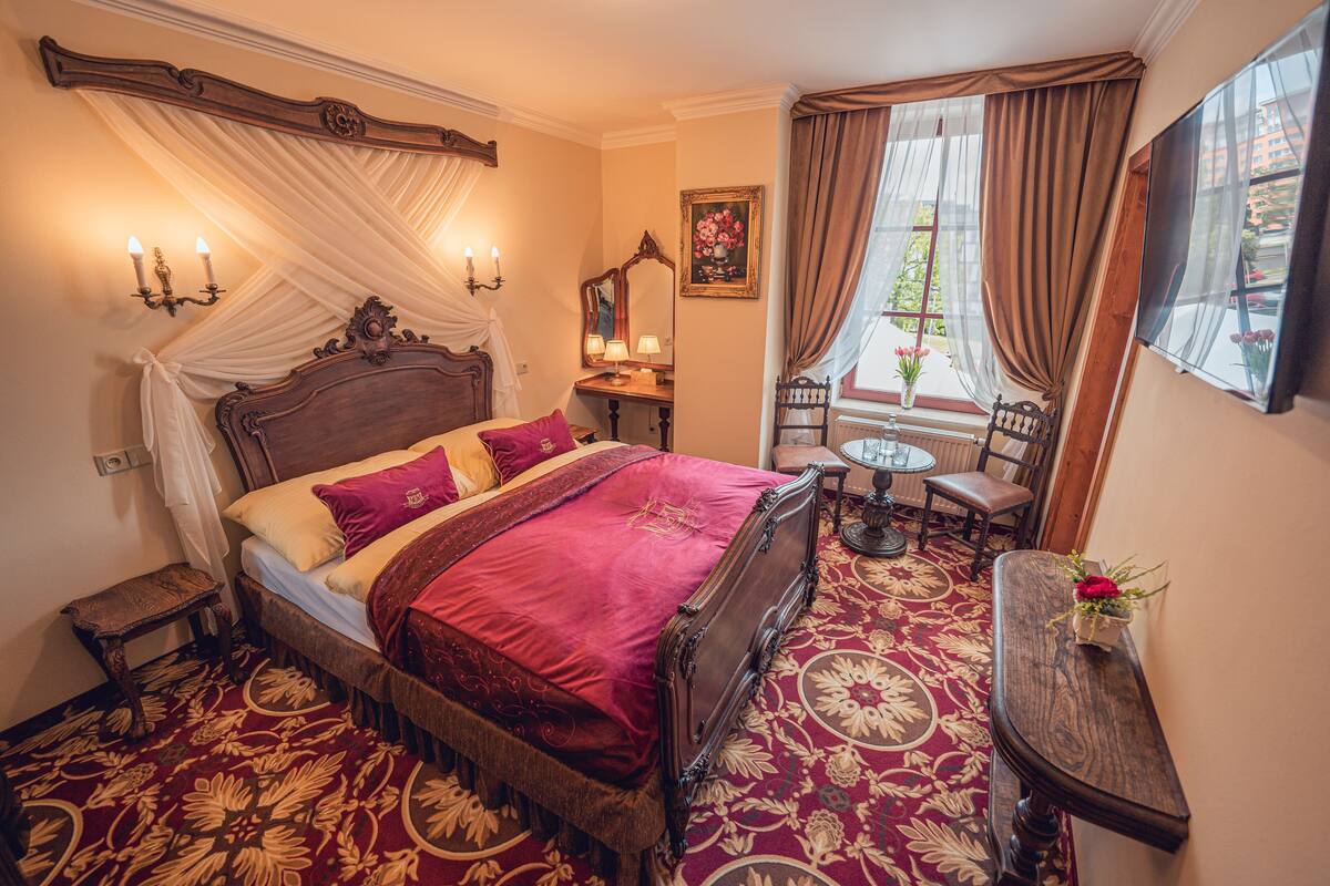 Standardzimmer | Italienische Bettbezüge von Frette, hochwertige Bettwaren