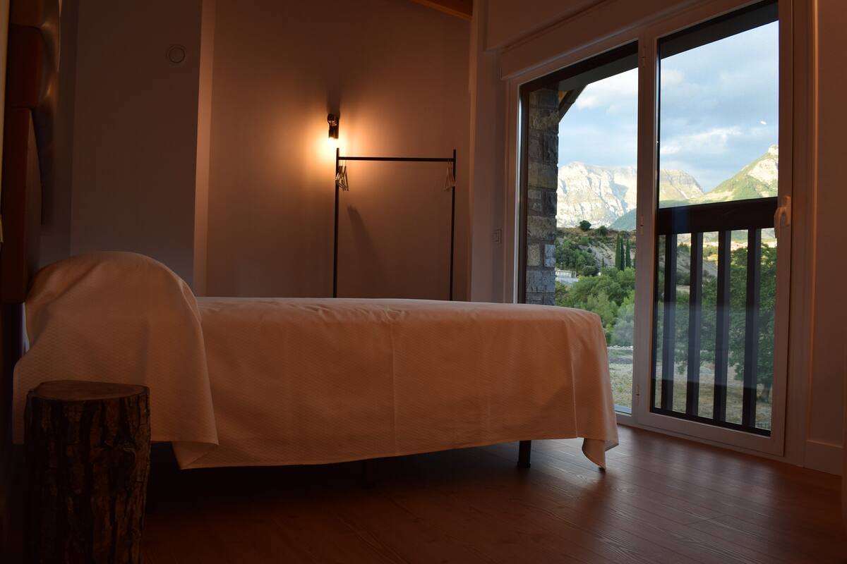 Deluxe-Apartment (3) | 1 Schlafzimmer, schallisolierte Zimmer, kostenlose Babybetten