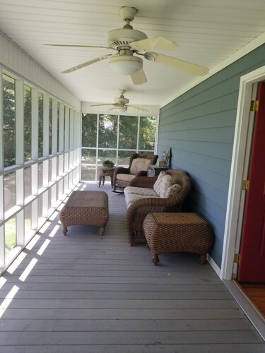 Charming House near Gardner Webb