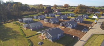 Vacation home (77m²) with lake view for 4 people with pet