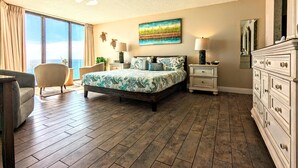 Unclassified image, 4 of 30, button - Exquisite Deluxe Vacation 7th floor Tower II (Panama City Beach)