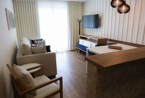 TV, ping pong