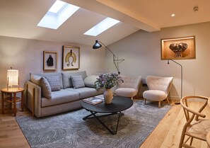 디럭스 스위트 | 거실