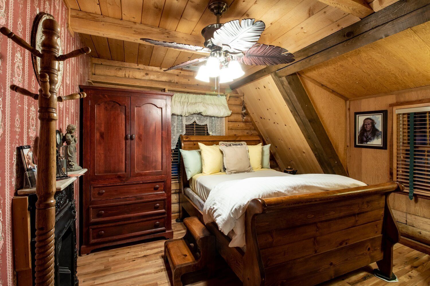 Holistic Health Day Spa and Lodging. Unit 2 Pampering in the Big Pines