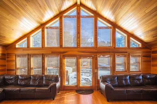 Hilltop Retreat with Indoor Saltwater Pool