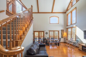 Smart TV, fireplace, video games, ping pong