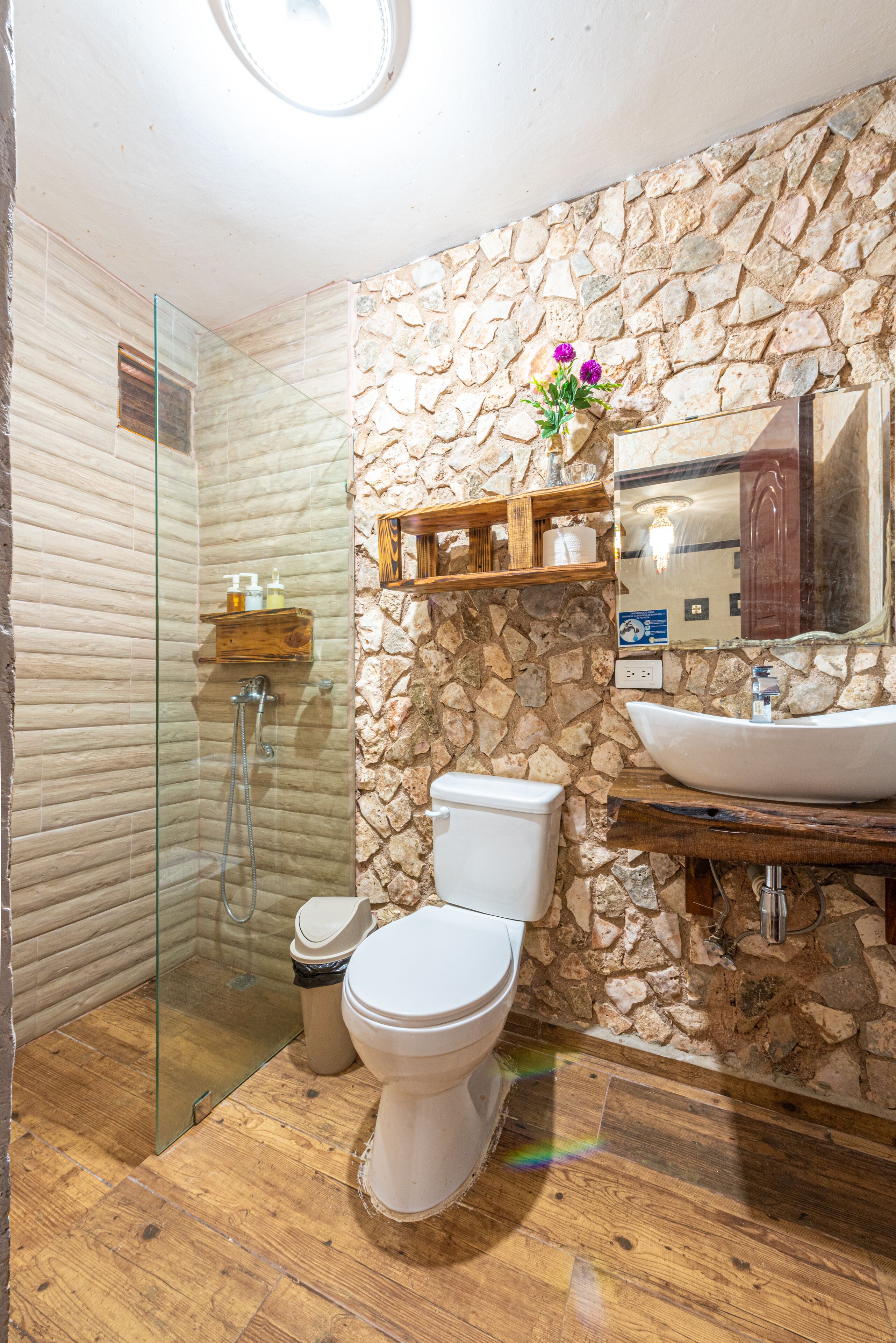 Marcial Eagle | Bathroom