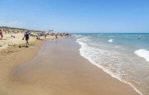 Plage à proximité, pêche sur place