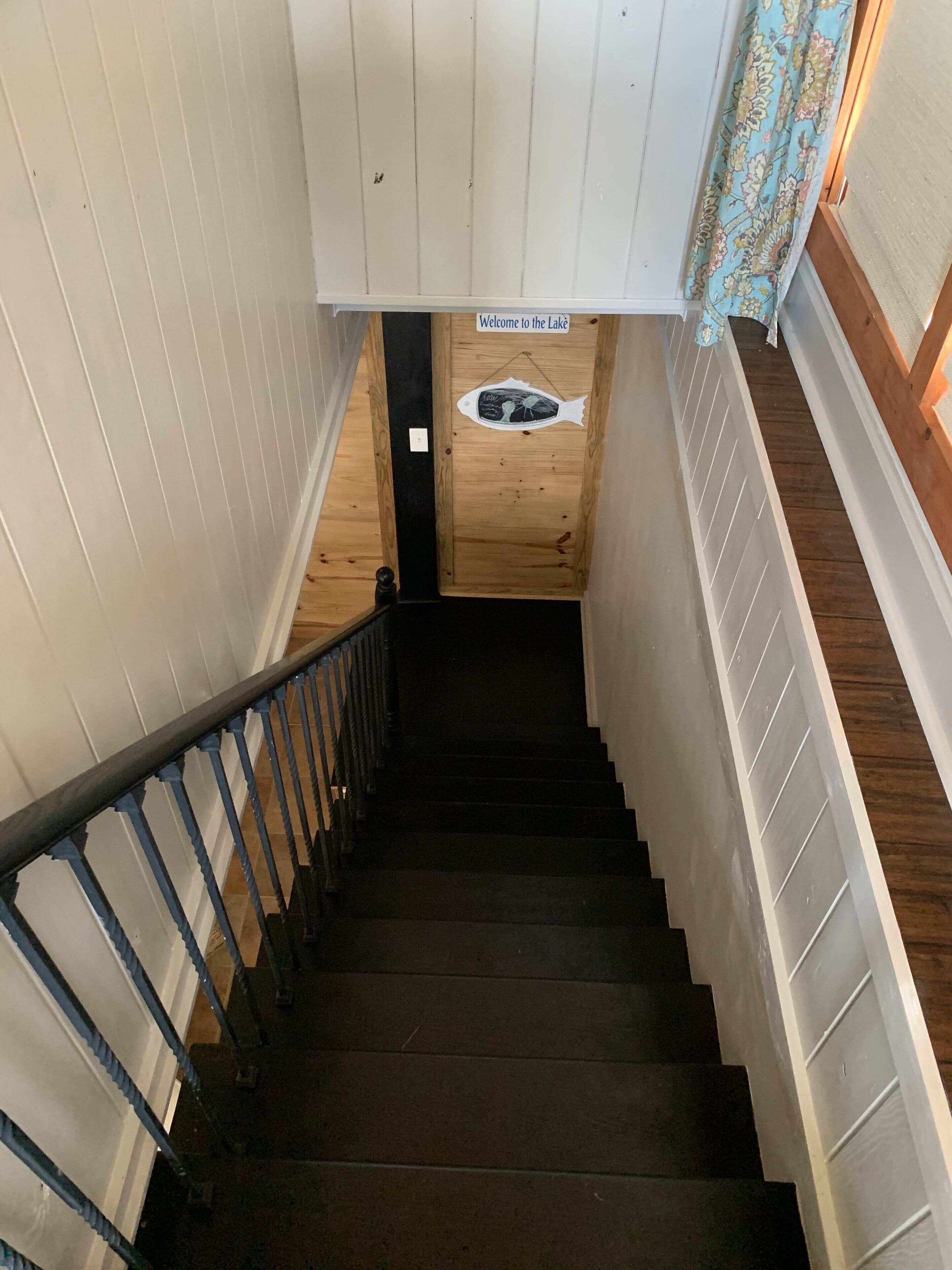Steps to downstairs 