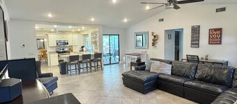 Family Friendly heated pool Home 2000sqft <br>“NO parties”