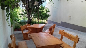Apartment, 2 Bedrooms, Accessible, Smoking | BBQ/picnic area